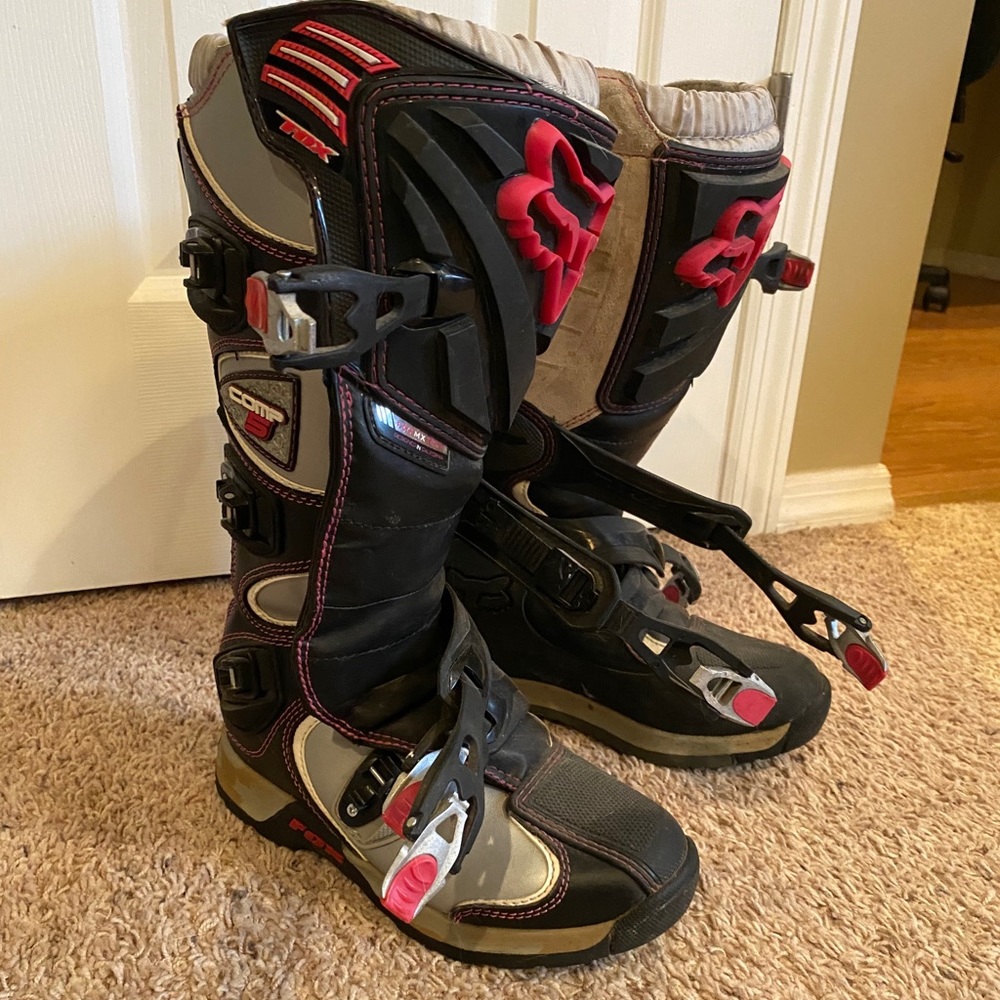 Women’s dirt bike boots